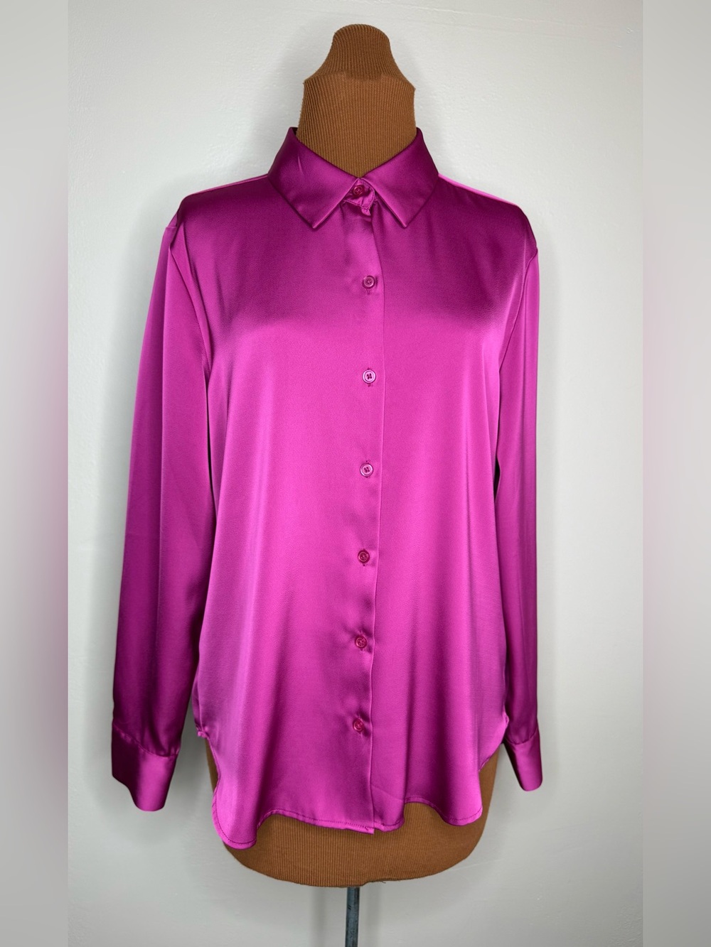Maurices Fuchsia Pink Satiny Button-Down Blouse Long Sleeve Size Medium